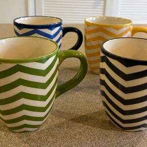 SCM Designs Set of 4 16 oz Stoneware Chevron Coffee Mugs